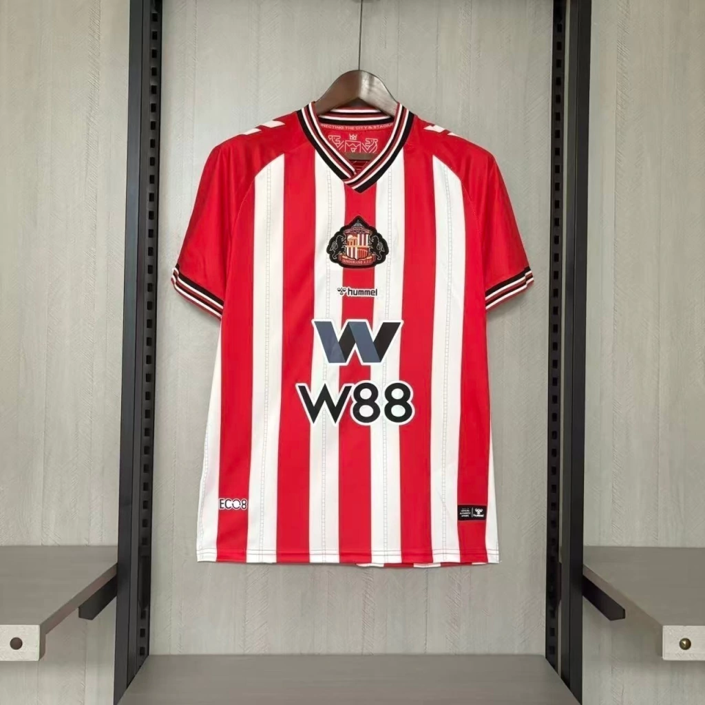 camisa-sunderland-25-26-home-branca-vermelha-reserva-2024-2025-masculina-modelo-torcedor-xhaka-1-65a7f628c6bbd383ba17600695001696-1024-1024
